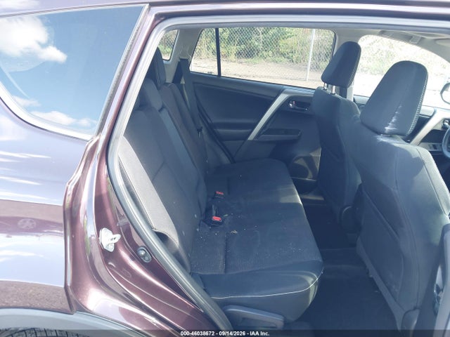 Продажа на аукционе авто 2017 Toyota Rav4 Xle, vin: 2T3RFREV6HW567495, номер лота: 46038672