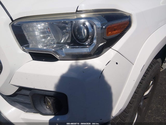 Продажа на аукционе авто 2017 Toyota Tacoma Sr5 V6, vin: 5TFSZ5AN3HX072772, номер лота: 46038710