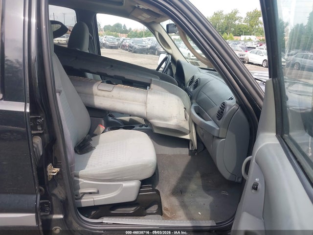 Продаж на аукціоні авто 2005 Jeep Liberty Sport, vin: 1J4GL48KX5W677655, номер лоту: 46038716
