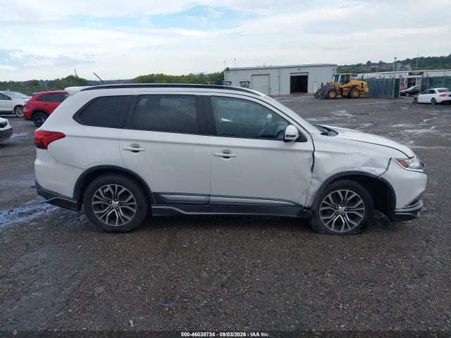 2016 Mitsubishi Outlander Sel მანქანა იყიდება აუქციონზე, vin: JA4AZ3A35GZ009460, აუქციონის ნომერი: 46038734