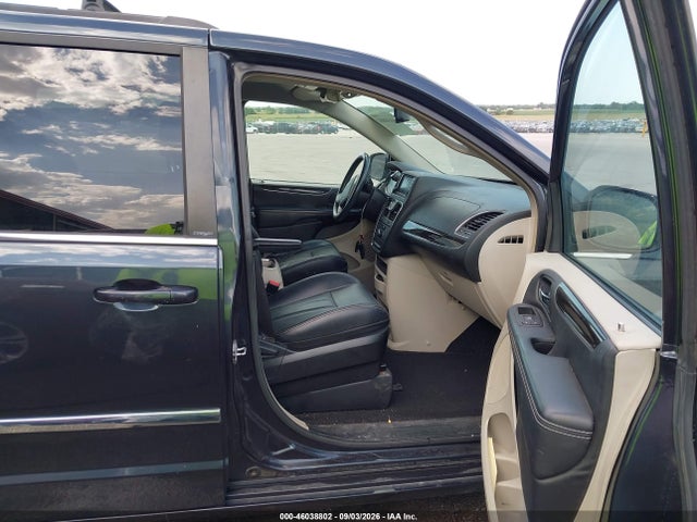 46038802 :رقم المزاد ، 2C4RC1BG0ER247692 vin ، 2014 Chrysler Town & Country Touring مزاد بيع