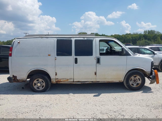 2003 Chevrolet Express მანქანა იყიდება აუქციონზე, vin: 1GCFG15X531219293, აუქციონის ნომერი: 46038835