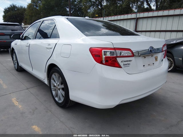 46038888 :رقم المزاد ، 4T1BD1FK1CU061085 vin ، 2012 Toyota Camry Hybrid Xle مزاد بيع