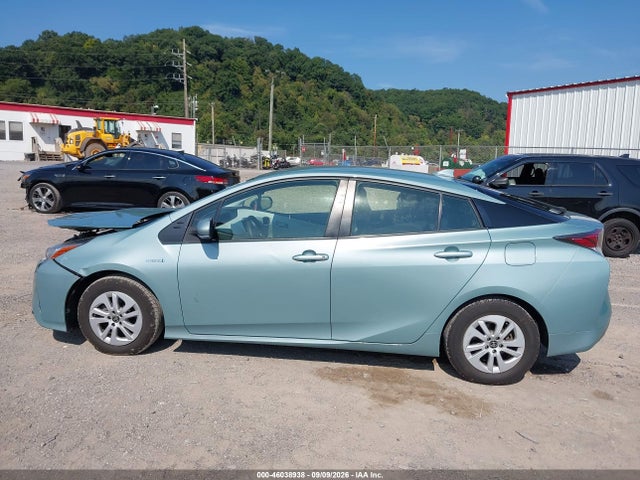 Продаж на аукціоні авто 2017 Toyota Prius Two, vin: JTDKBRFU0H3025704, номер лоту: 46038938
