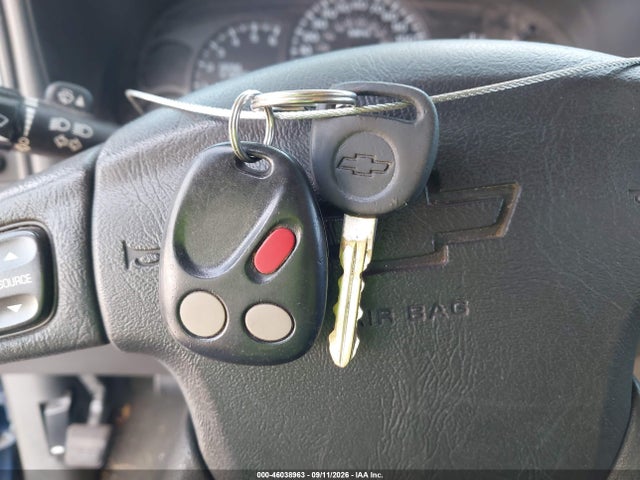 Продажа на аукционе авто 2004 Chevrolet Silverado 1500 Z71, vin: 2GCEK13T241408568, номер лота: 46038963