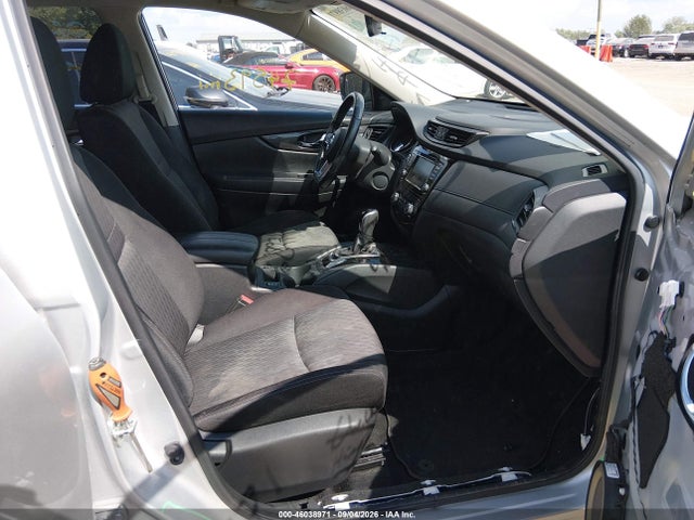 46038971 :رقم المزاد ، JN8AT2MV2LW105710 vin ، 2020 Nissan Rogue Sv Intelligent Awd مزاد بيع