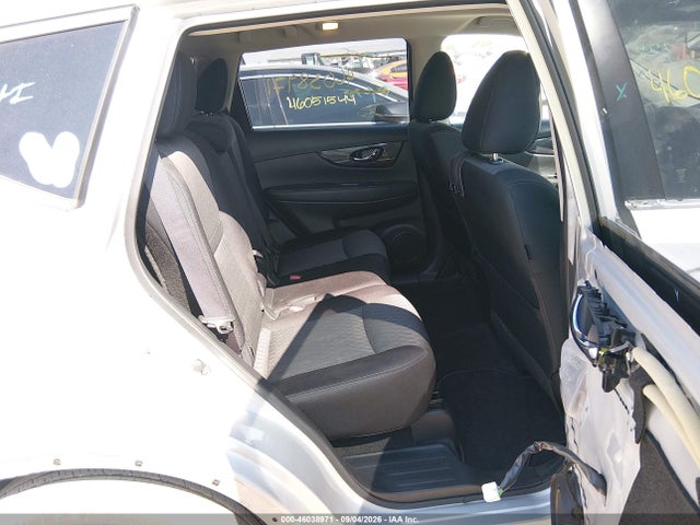 46038971 :رقم المزاد ، JN8AT2MV2LW105710 vin ، 2020 Nissan Rogue Sv Intelligent Awd مزاد بيع