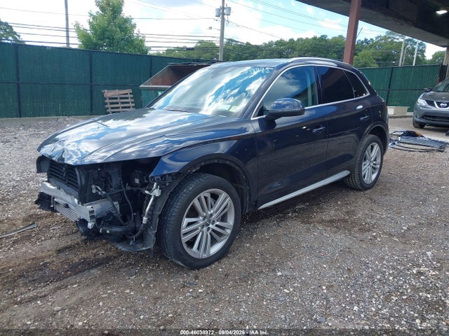2020 Audi Q5 Premium Plus 45 Tfsi Quattro S Tronic მანქანა იყიდება აუქციონზე, vin: WA1BNAFYXL2068080, აუქციონის ნომერი: 46038972
