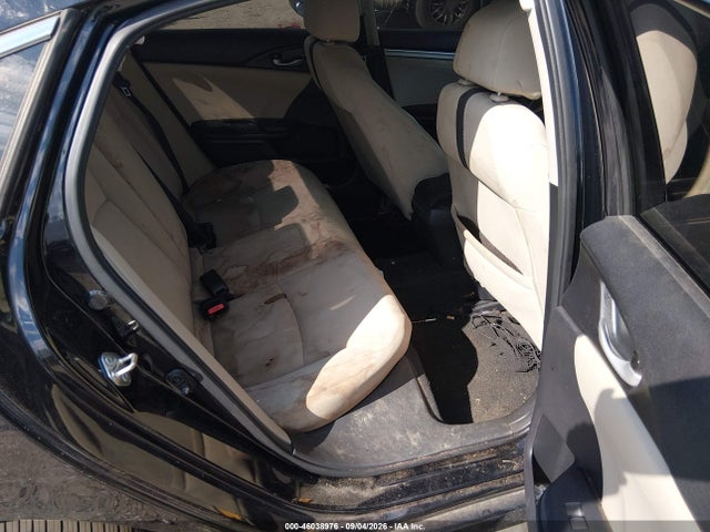 Продаж на аукціоні авто 2018 Honda Civic Ex, vin: 19XFC2F74JE026322, номер лоту: 46038976