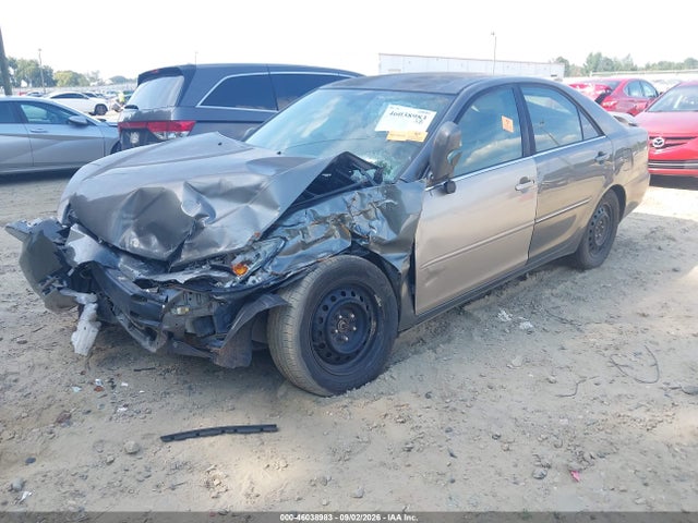 2004 Toyota Camry Xle მანქანა იყიდება აუქციონზე, vin: 4T1BE32K24U904677, აუქციონის ნომერი: 46038983
