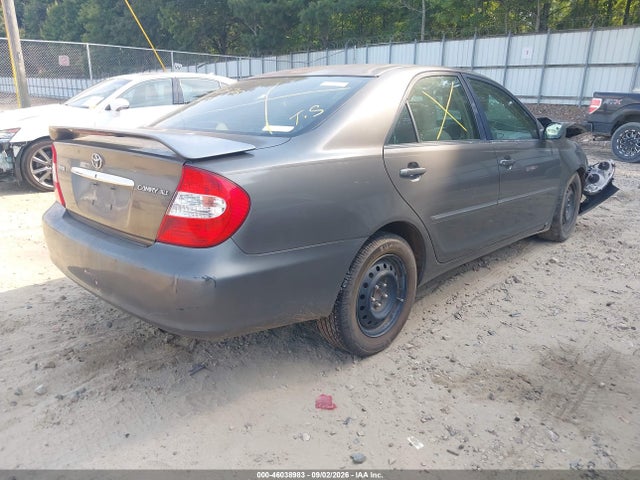 2004 Toyota Camry Xle მანქანა იყიდება აუქციონზე, vin: 4T1BE32K24U904677, აუქციონის ნომერი: 46038983