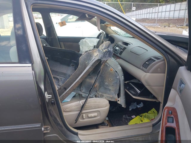 2004 Toyota Camry Xle მანქანა იყიდება აუქციონზე, vin: 4T1BE32K24U904677, აუქციონის ნომერი: 46038983