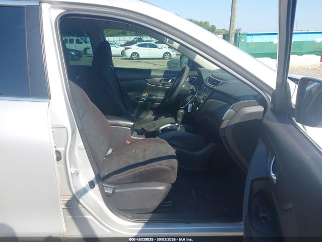 2014 Nissan Rogue S მანქანა იყიდება აუქციონზე, vin: 5N1AT2MTXEC873137, აუქციონის ნომერი: 46039028