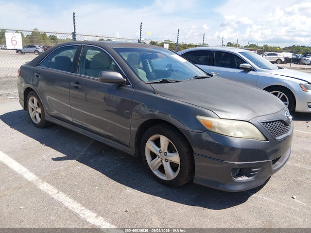 2011 Toyota Camry Se მანქანა იყიდება აუქციონზე, vin: 4T1BF3EK6BU153623, აუქციონის ნომერი: 46039036