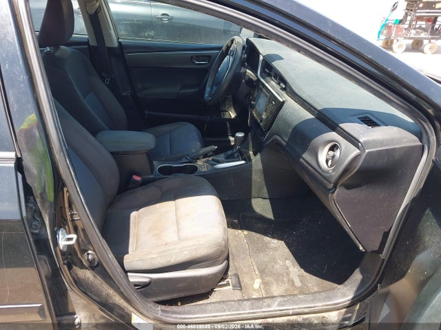 Продажа на аукционе авто 2017 Toyota Corolla Le, vin: 5YFBURHE8HP619822, номер лота: 46039049