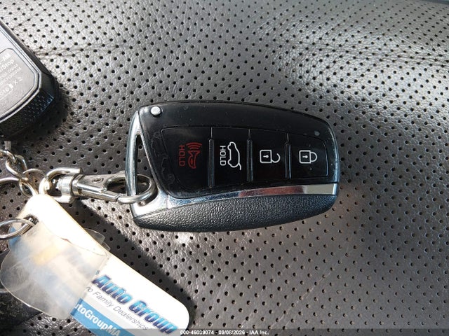Aukcja sprzedaży 2017 Hyundai Santa Fe Se Ultimate, vin: KM8SRDHFXHU202486, numer aukcji: 46039074
