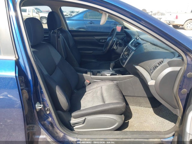 Продажа на аукционе авто 2017 Nissan Altima 2.5 Sr, vin: 1N4AL3AP2HC264667, номер лота: 46039082