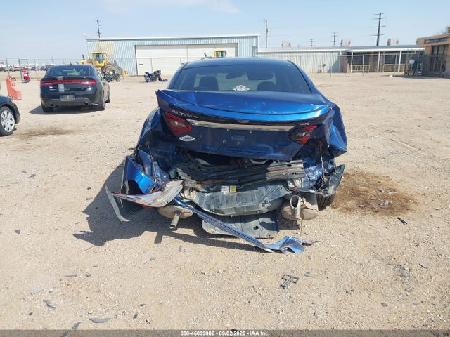 Продажа на аукционе авто 2017 Nissan Altima 2.5 Sr, vin: 1N4AL3AP2HC264667, номер лота: 46039082