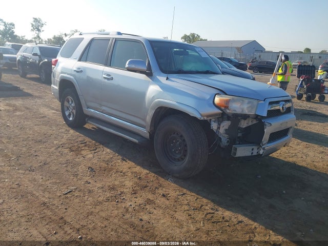 2011 Toyota 4runner Sr5 V6 მანქანა იყიდება აუქციონზე, vin: JTEBU5JR7B5076307, აუქციონის ნომერი: 46039088