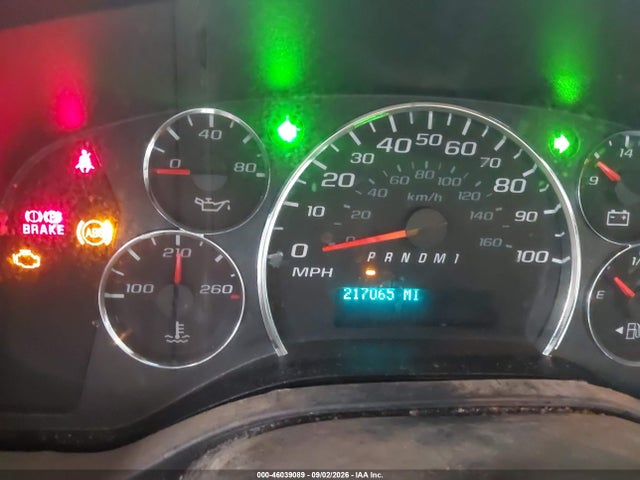 Chevrolet Express Cutaway Work Van 2017 1GB3GRCG2H1228355 Image 5