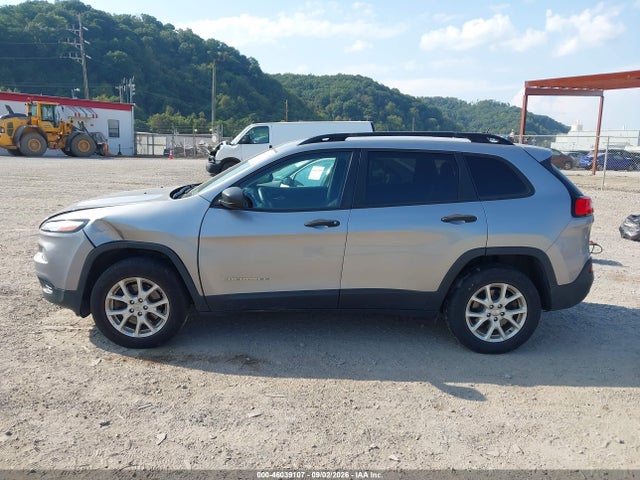 Продажа на аукционе авто 2017 Jeep Cherokee Sport 4x4, vin: 1C4PJMAB0HW537690, номер лота: 46039107