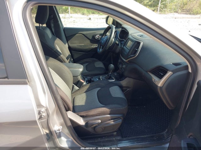 Продажа на аукционе авто 2017 Jeep Cherokee Sport 4x4, vin: 1C4PJMAB0HW537690, номер лота: 46039107
