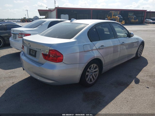 Продажа на аукционе авто 2007 Bmw 328i, vin: WBAVA37527NL13759, номер лота: 46039121