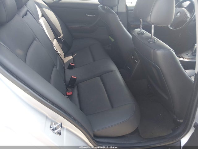 Продажа на аукционе авто 2007 Bmw 328i, vin: WBAVA37527NL13759, номер лота: 46039121