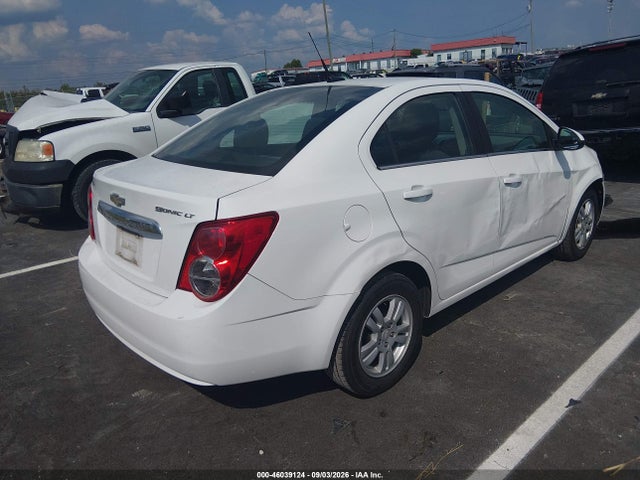 46039124 :رقم المزاد ، 1G1JC5SH3E4141438 vin ، 2014 Chevrolet Sonic Lt Auto مزاد بيع
