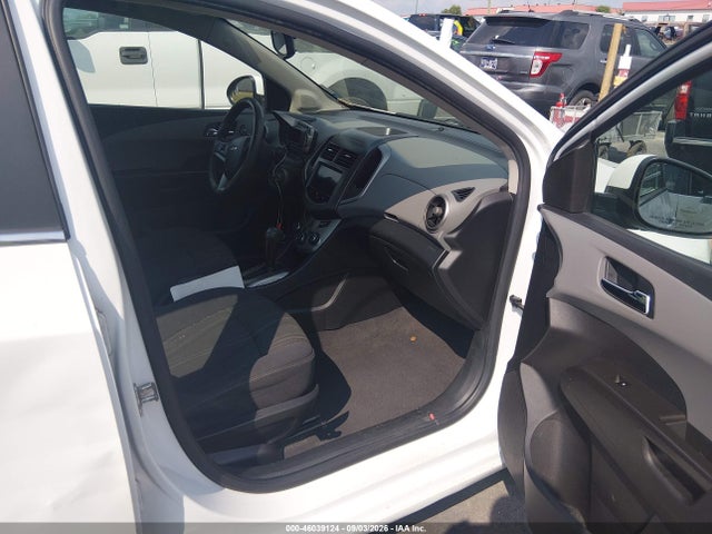 46039124 :رقم المزاد ، 1G1JC5SH3E4141438 vin ، 2014 Chevrolet Sonic Lt Auto مزاد بيع