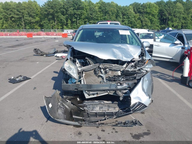46039145 :رقم المزاد ، 5TDKZ3DC1LS022840 vin ، 2020 Toyota Sienna Le مزاد بيع