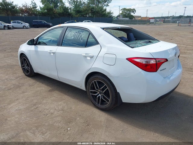 Продаж на аукціоні авто 2018 Toyota Corolla Le, vin: 2T1BURHEXJC003884, номер лоту: 46039178