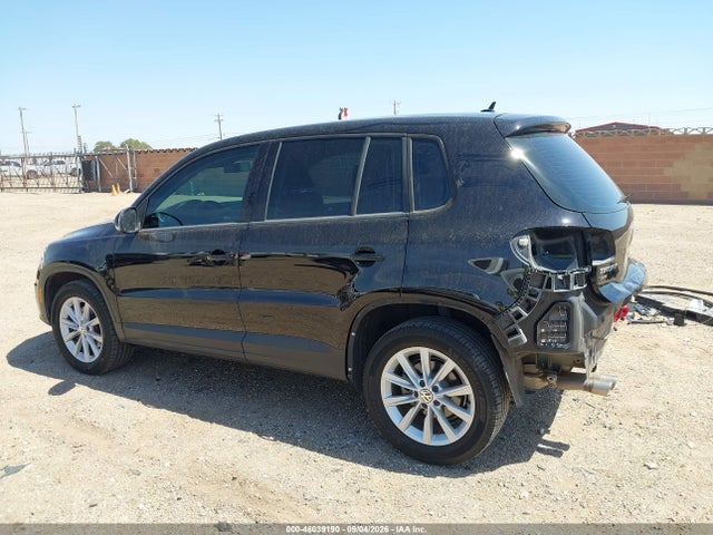 2017 Volkswagen Tiguan 2.0t/2.0t S მანქანა იყიდება აუქციონზე, vin: WVGAV7AX4HK049613, აუქციონის ნომერი: 46039190