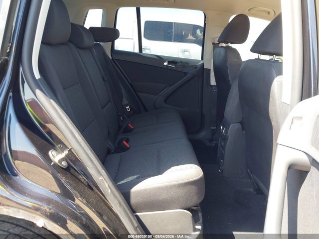 2017 Volkswagen Tiguan 2.0t/2.0t S მანქანა იყიდება აუქციონზე, vin: WVGAV7AX4HK049613, აუქციონის ნომერი: 46039190