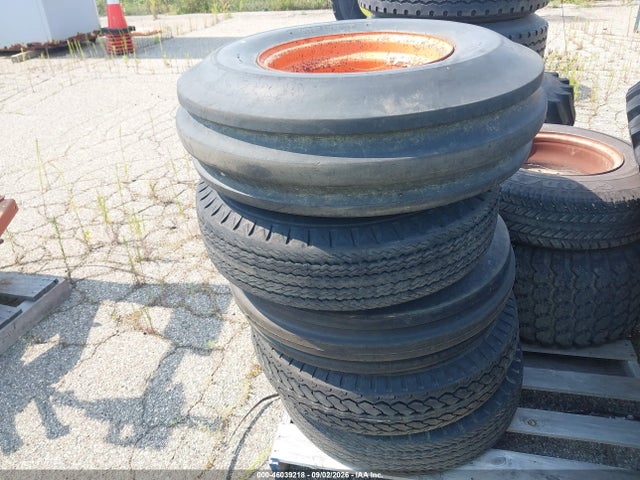 Aukcja sprzedaży 2000 7 Equipment Tires Other, vin: , numer aukcji: 46039218