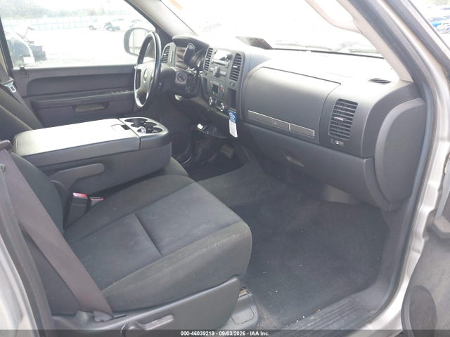 46039219 :رقم المزاد ، 3GCPCSE06BG296439 vin ، 2011 Chevrolet Silverado 1500 Lt مزاد بيع