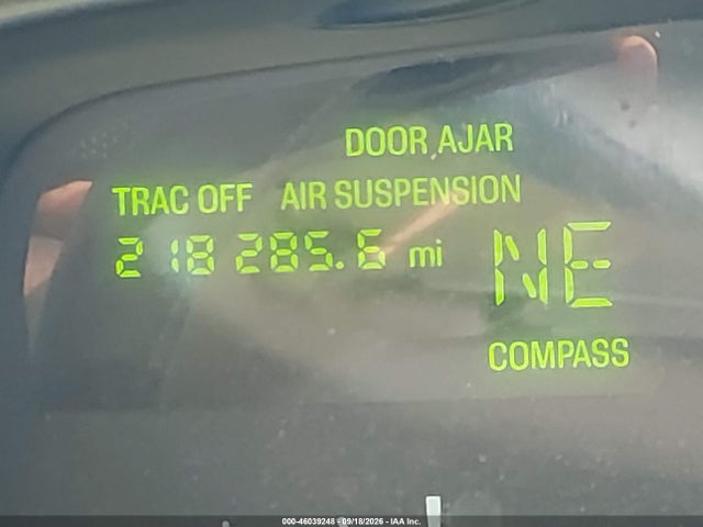 Продажа на аукционе авто 2001 Lincoln Town Car Signature, vin: 1LNHM82W31Y732922, номер лота: 46039248