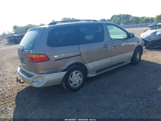 Продажа на аукционе авто 1998 Toyota Sienna Xle, vin: 4T3ZF13C3WU057721, номер лота: 46039277