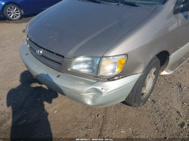Продажа на аукционе авто 1998 Toyota Sienna Xle, vin: 4T3ZF13C3WU057721, номер лота: 46039277