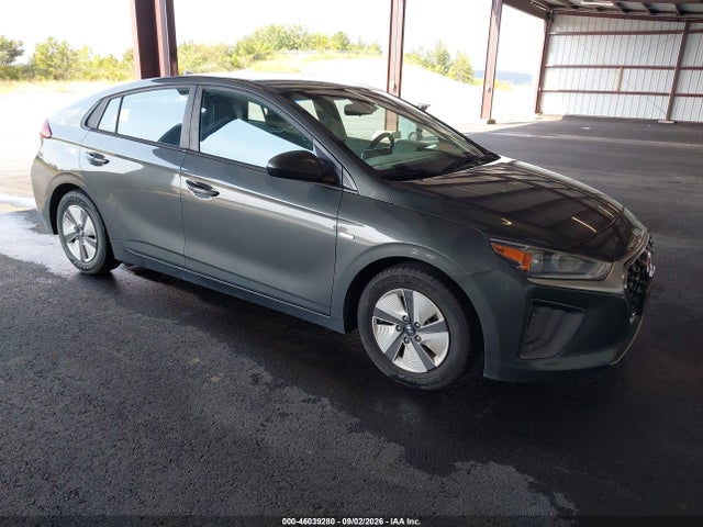 2020 Hyundai Ioniq Hybrid Blue მანქანა იყიდება აუქციონზე, vin: KMHC65LC3LU218702, აუქციონის ნომერი: 46039280