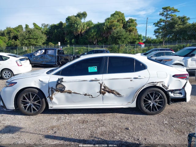 2022 Toyota Camry Se მანქანა იყიდება აუქციონზე, vin: 4T1G11AK9NU073803, აუქციონის ნომერი: 46039303