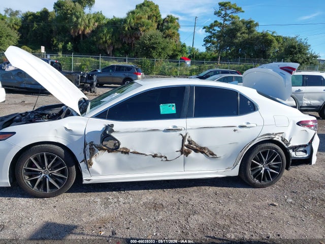 2022 Toyota Camry Se მანქანა იყიდება აუქციონზე, vin: 4T1G11AK9NU073803, აუქციონის ნომერი: 46039303