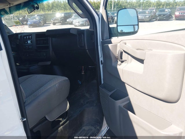 Aukcja sprzedaży 2019 Chevrolet Express 2500 Work Van, vin: 1GCWGAFGXK1328247, numer aukcji: 46039314