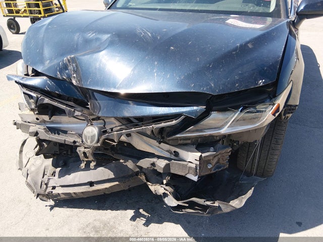 Продажа на аукционе авто 2018 Toyota Camry Se, vin: 4T1B11HK0JU634125, номер лота: 46039316