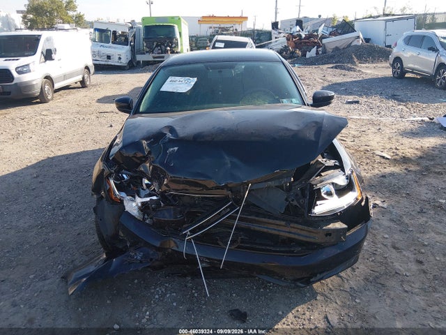 46039324 :رقم المزاد ، 3VW2B7AJ4JM256074 vin ، 2018 Volkswagen Jetta 1.4t S مزاد بيع