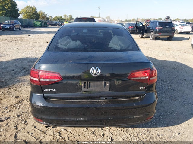 46039324 :رقم المزاد ، 3VW2B7AJ4JM256074 vin ، 2018 Volkswagen Jetta 1.4t S مزاد بيع