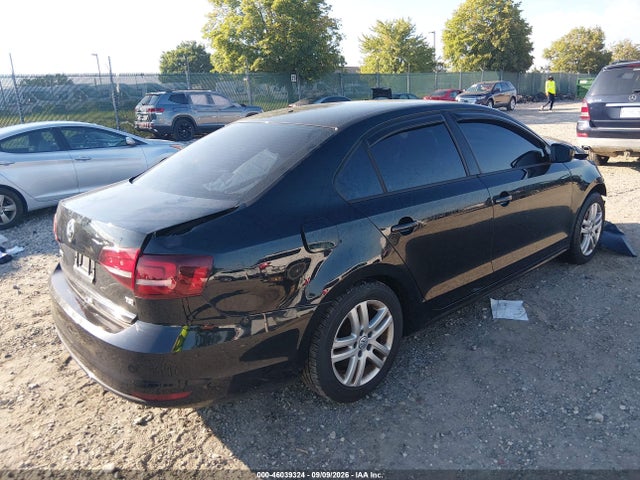 46039324 :رقم المزاد ، 3VW2B7AJ4JM256074 vin ، 2018 Volkswagen Jetta 1.4t S مزاد بيع