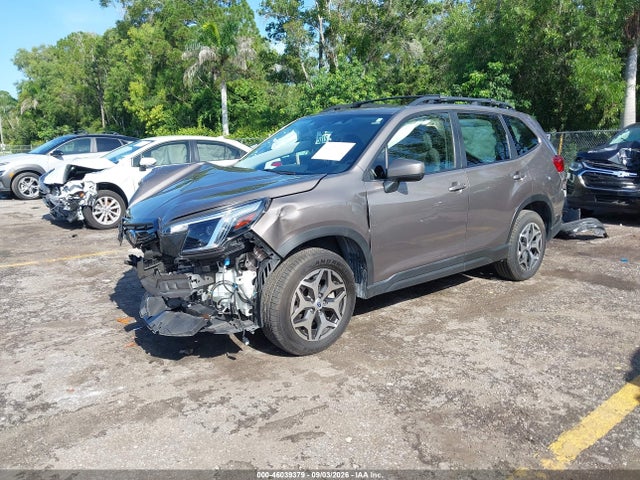 2023 Subaru Forester Premium მანქანა იყიდება აუქციონზე, vin: JF2SKADC6PH463948, აუქციონის ნომერი: 46039379