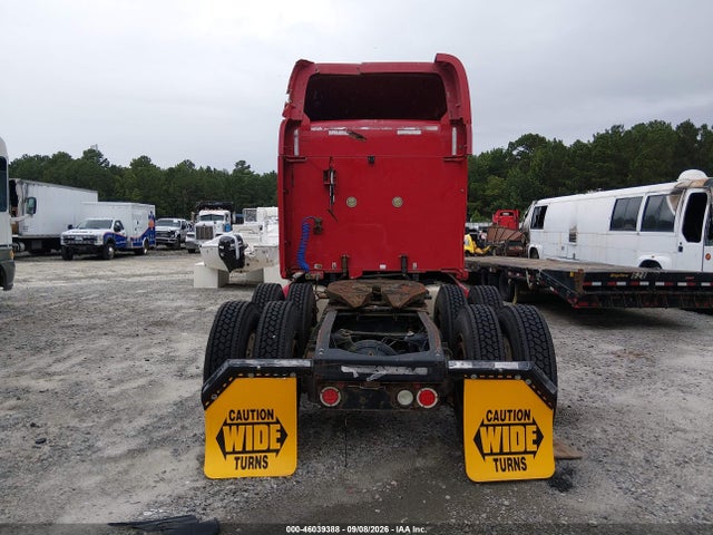 46039388 :رقم المزاد ، 1XP4D49X7CD132374 vin ، 2012 Peterbilt 587 مزاد بيع
