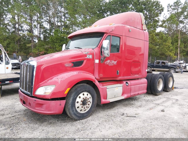 46039388 :رقم المزاد ، 1XP4D49X7CD132374 vin ، 2012 Peterbilt 587 مزاد بيع